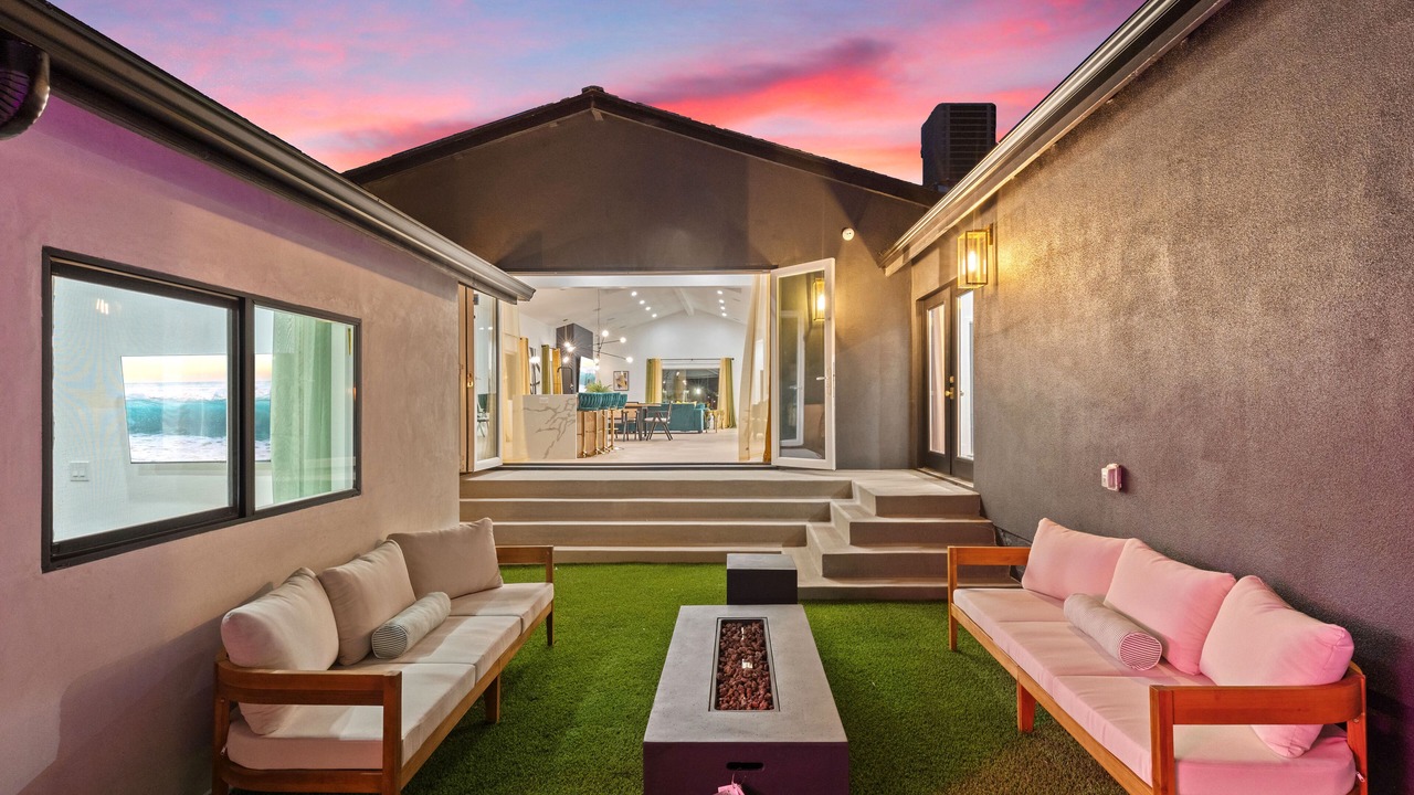 Photo of Outdoor in Mid City