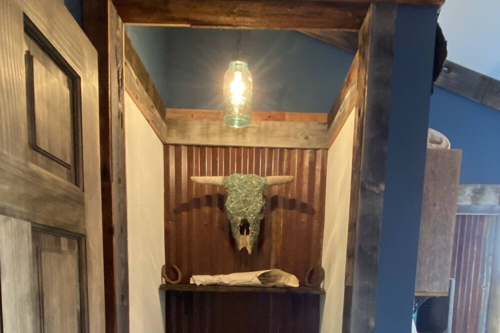 Photo of Bathroom in Cle Elum