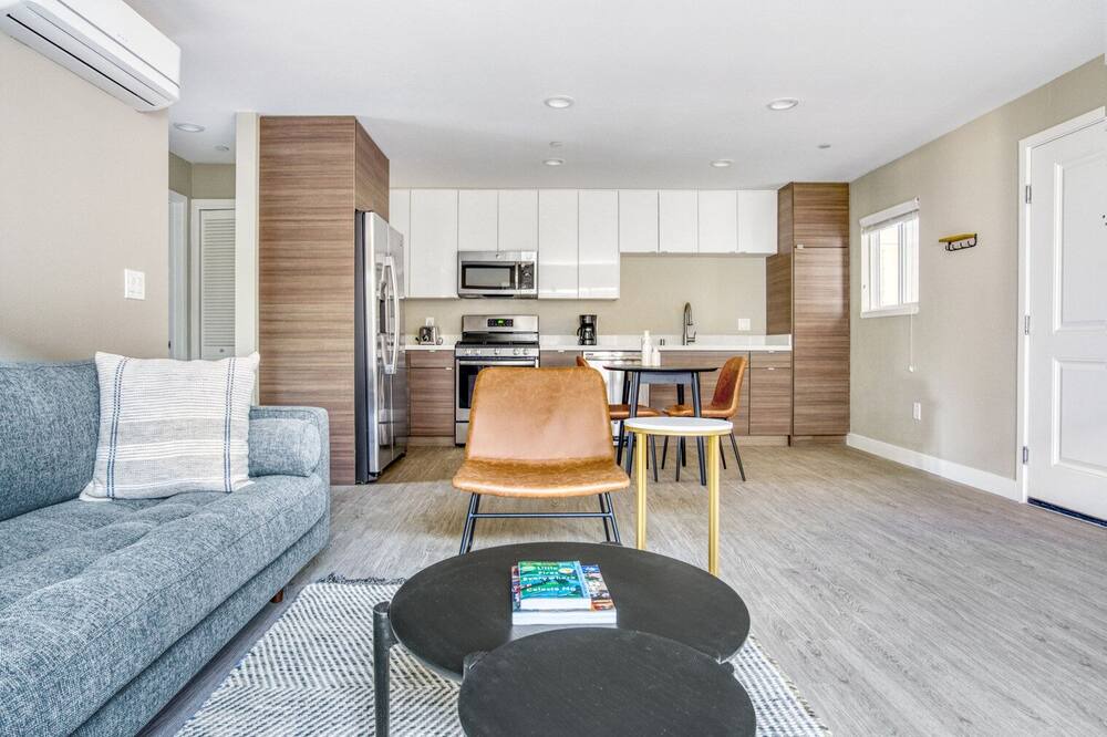 Photo of Livingroom in Campbell
