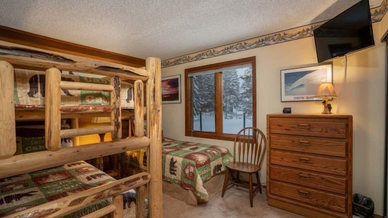 Photo of Others in Mammoth Lakes