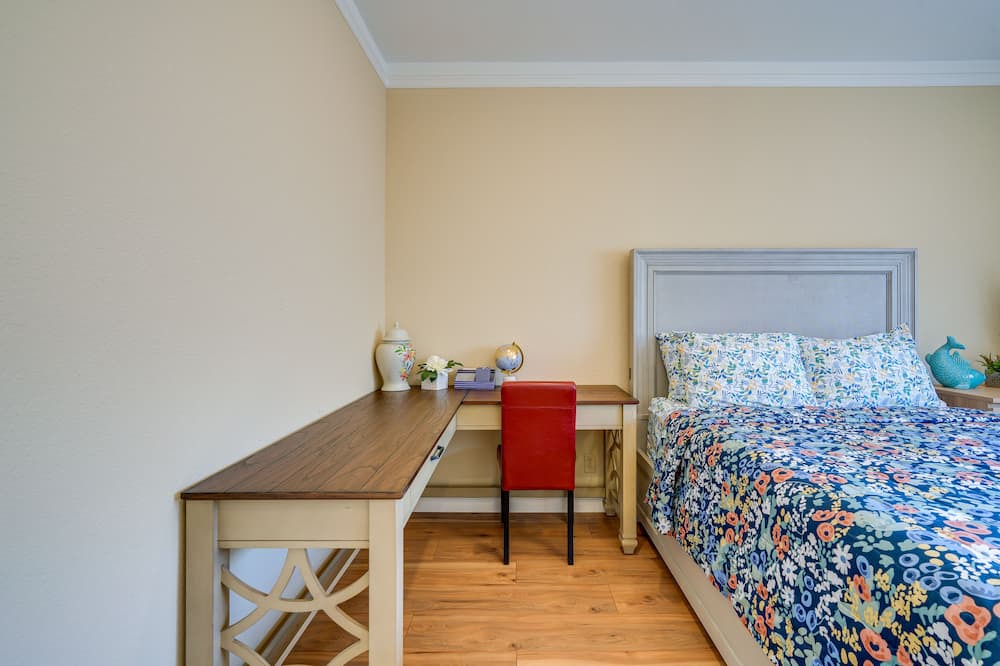 Photo of Bedroom in Sunnyvale