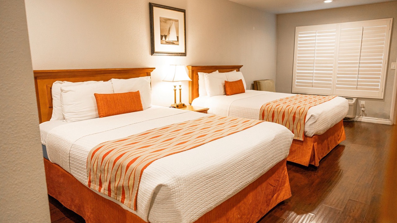 Photo of Bedroom in Anaheim Resort