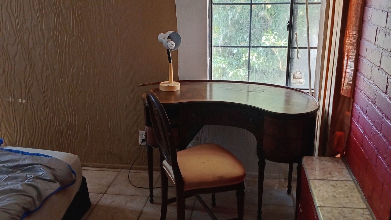 Photo of Bedroom in Crenshaw