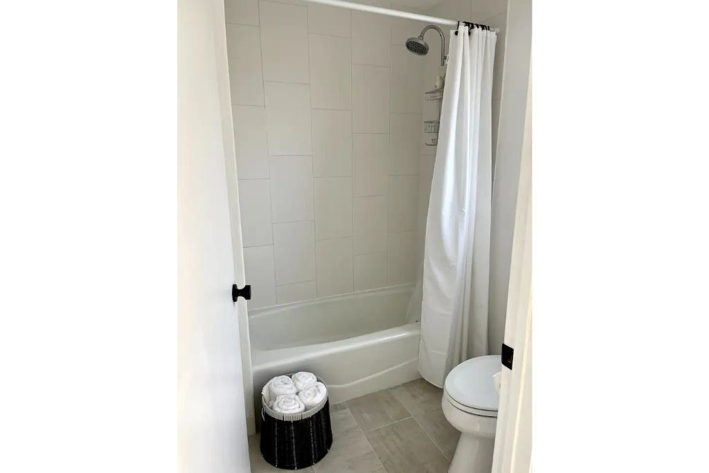 Photo of Bathroom in Marina Peninsula