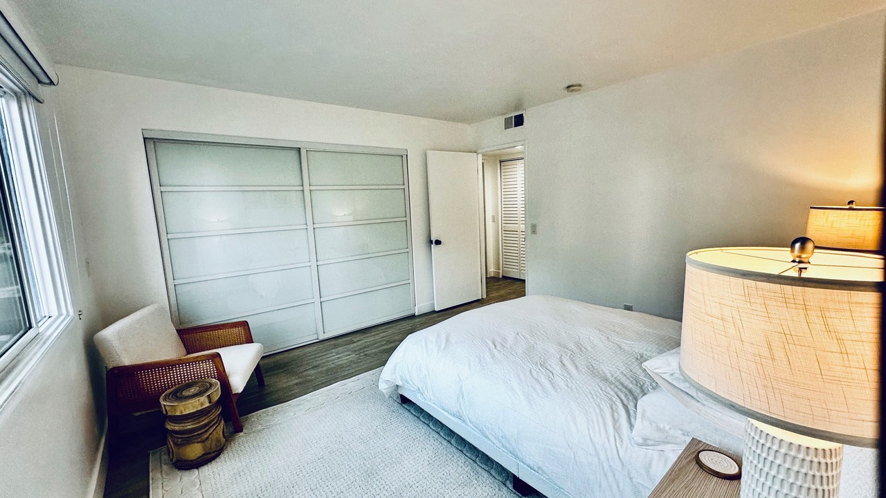 Photo of Bedroom in Marina Peninsula