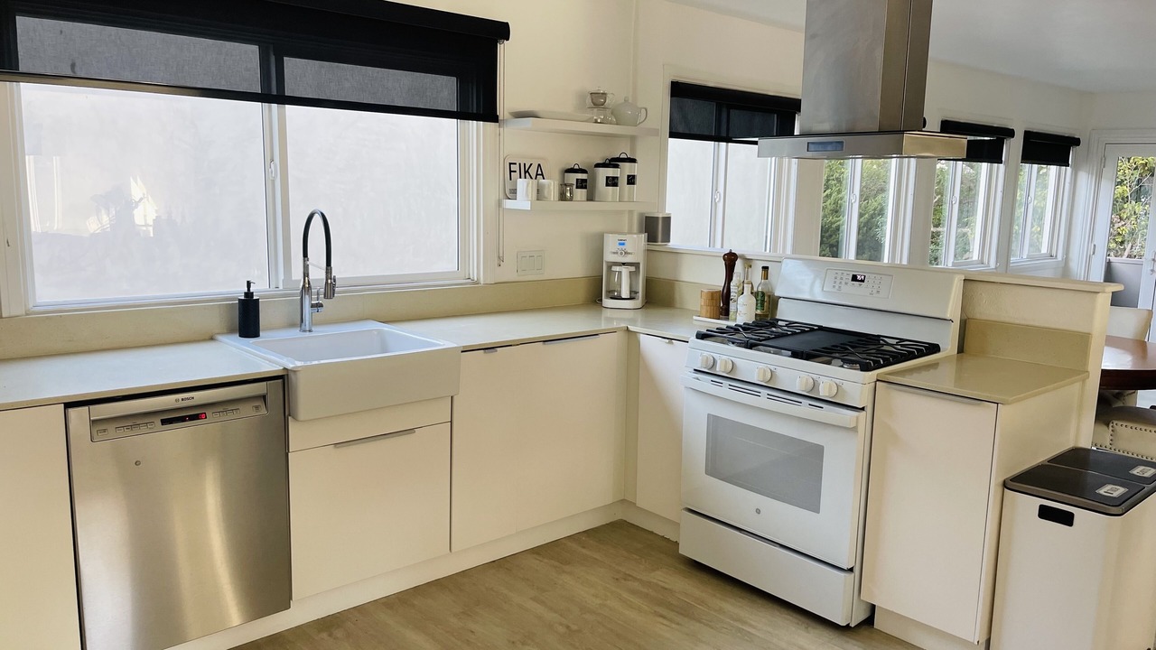 Photo of Kitchen in Marina Peninsula
