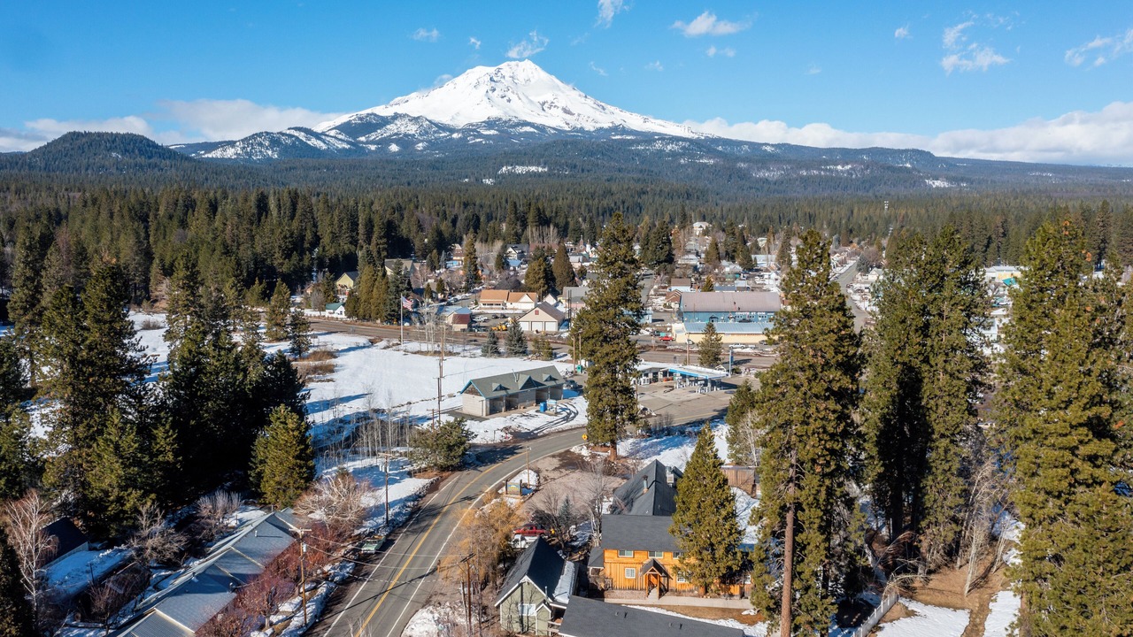 Photo of Outdoor in McCloud
