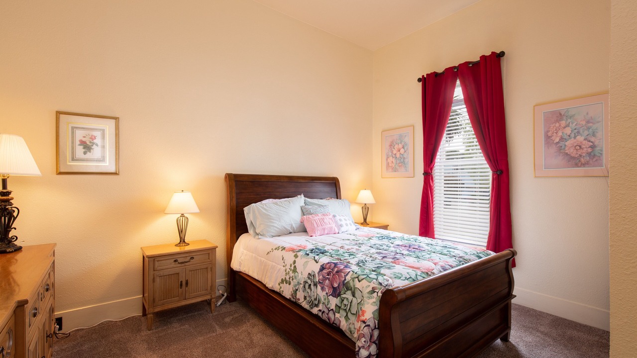 Photo of Bedroom in Downtown