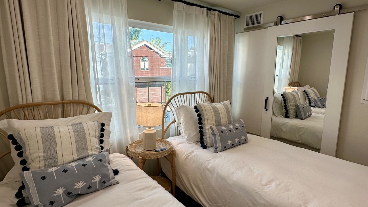 Photo of Bedroom in Mission Beach