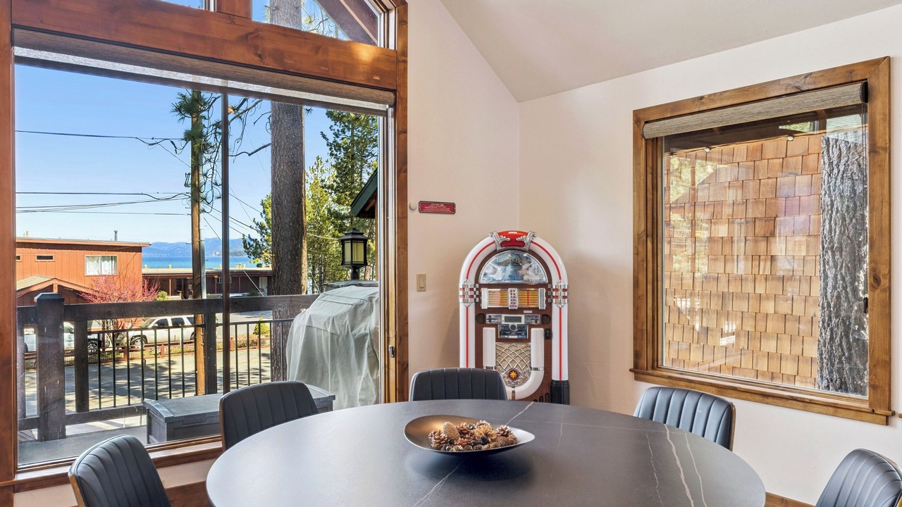 Photo of Outdoor in Al Tahoe