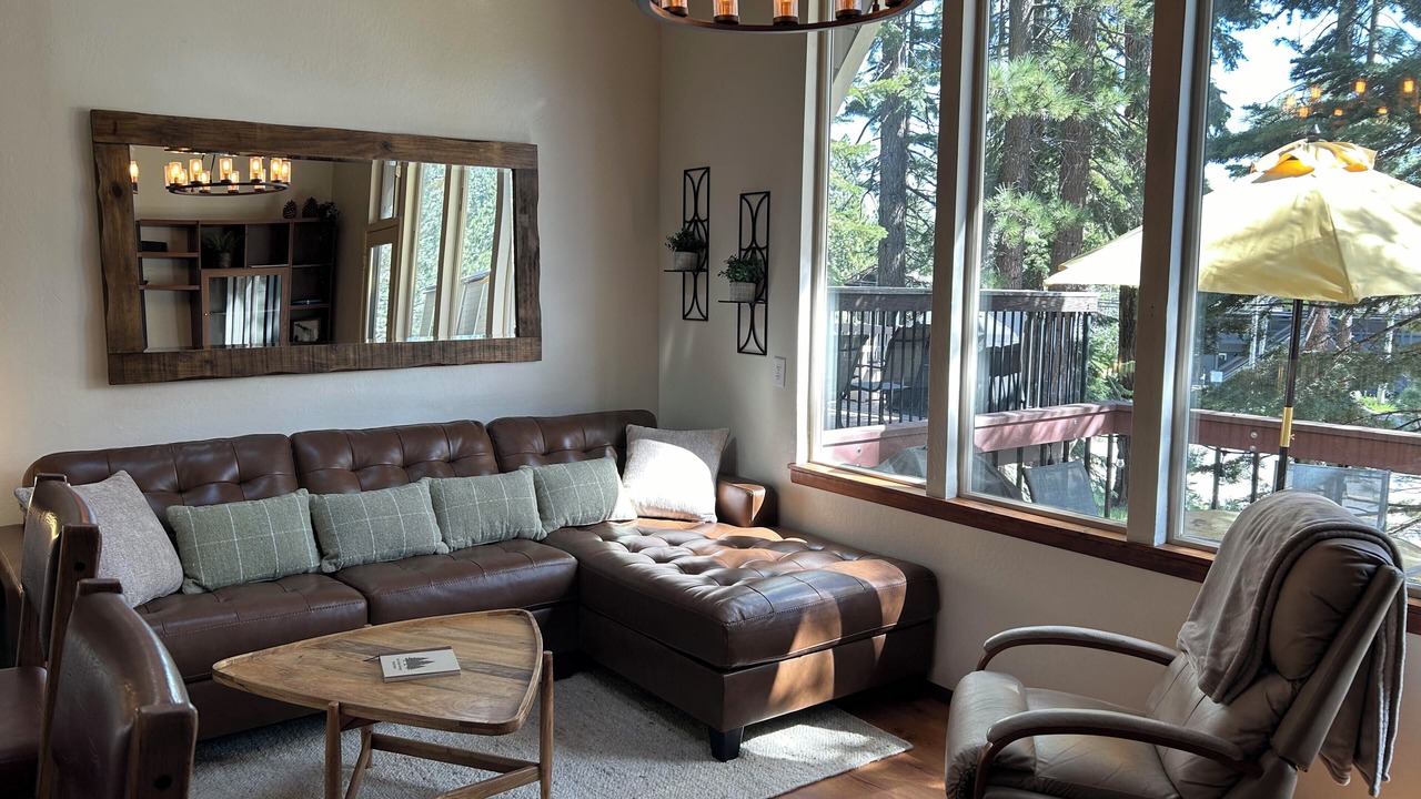 Photo of Livingroom in Dollar Point