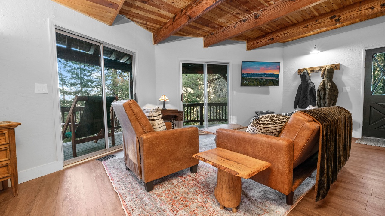Photo of Bedroom in Arrowhead Villas