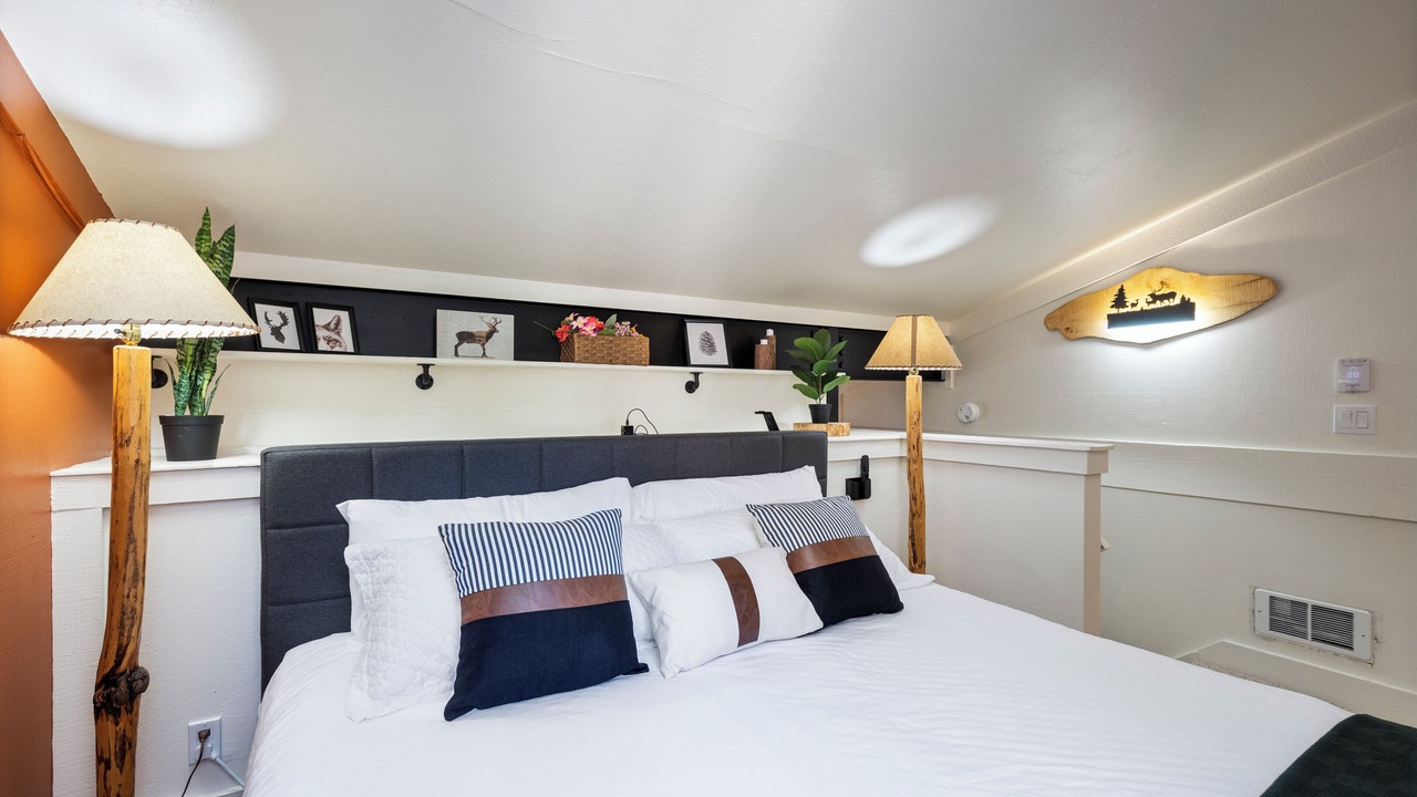 Photo of Bedroom in Bear Valley