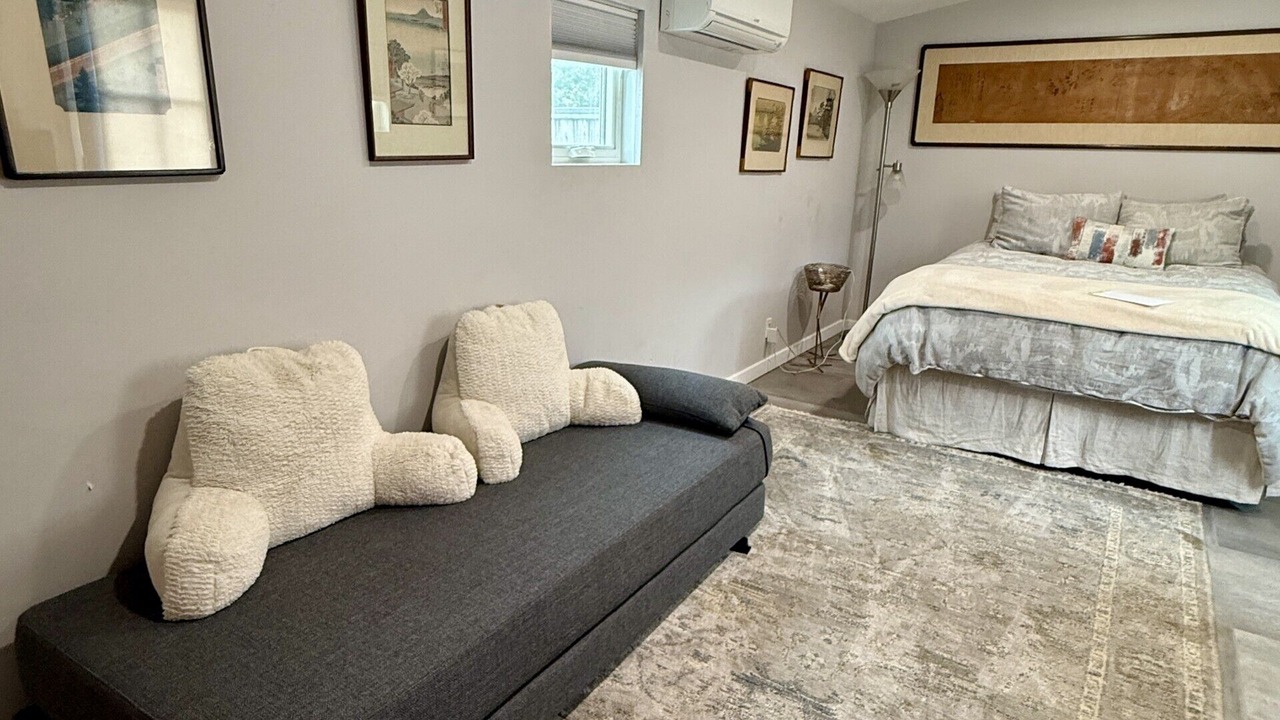 Photo of Bedroom in Stinson Beach