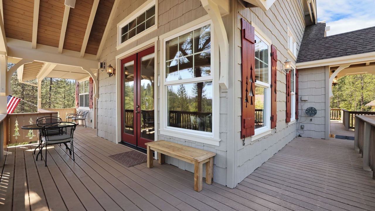 Photo of Outdoor in Groveland