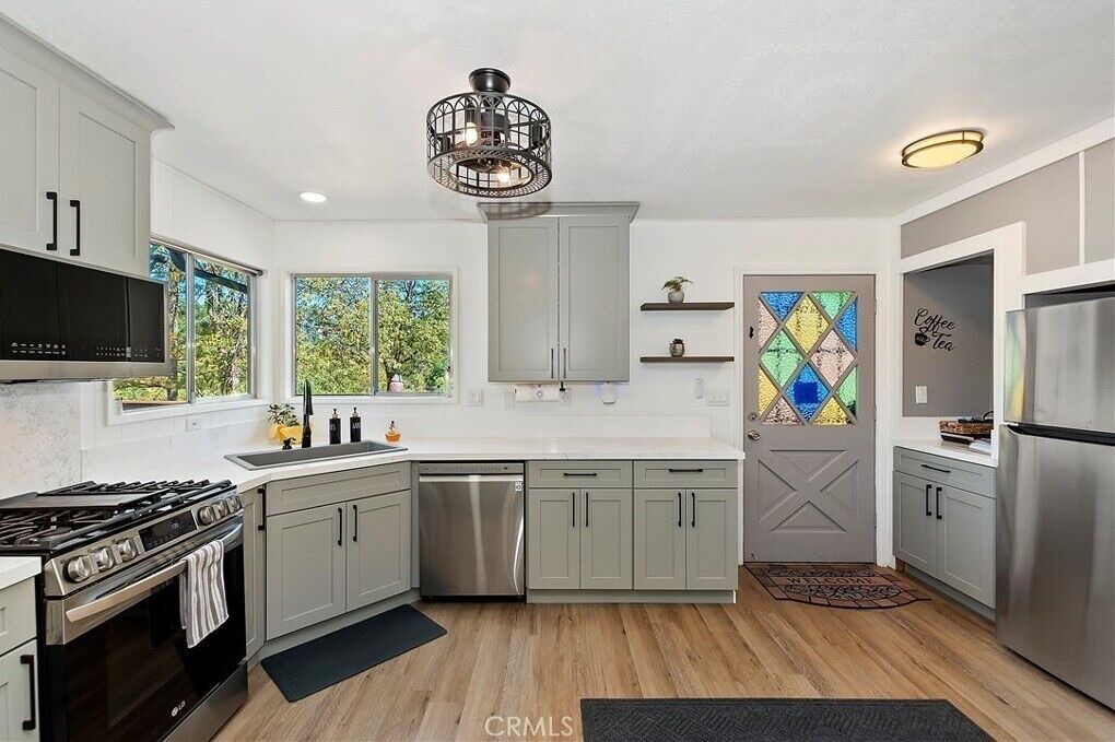 Photo of Kitchen in Crestline