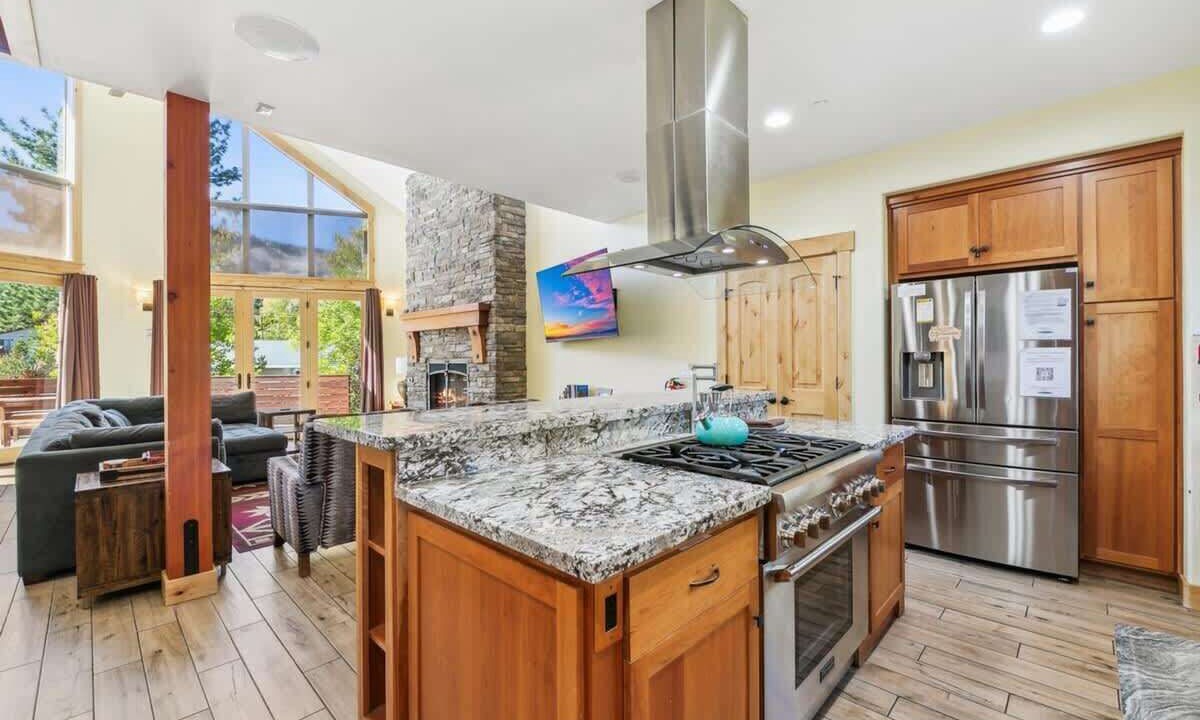 Photo of Kitchen in Mountain View Estates
