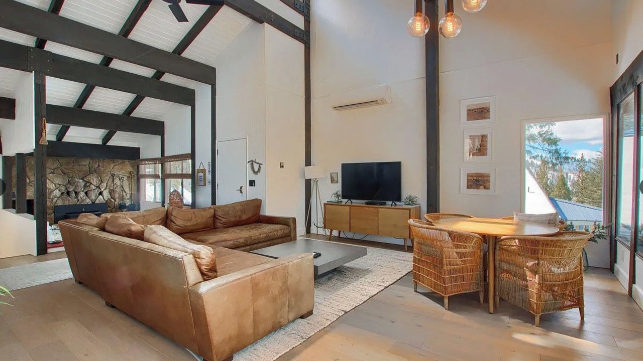 Photo of Livingroom in Yosemite National Park