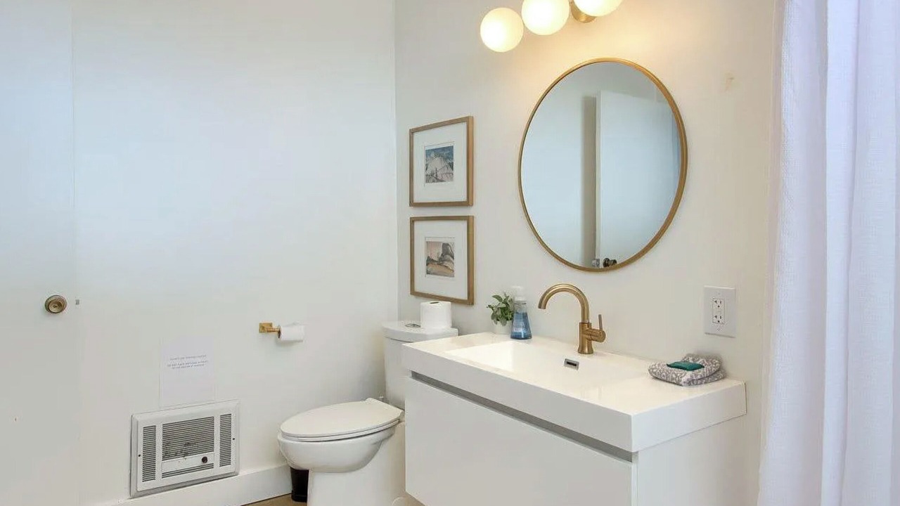 Photo of Bathroom in Yosemite National Park