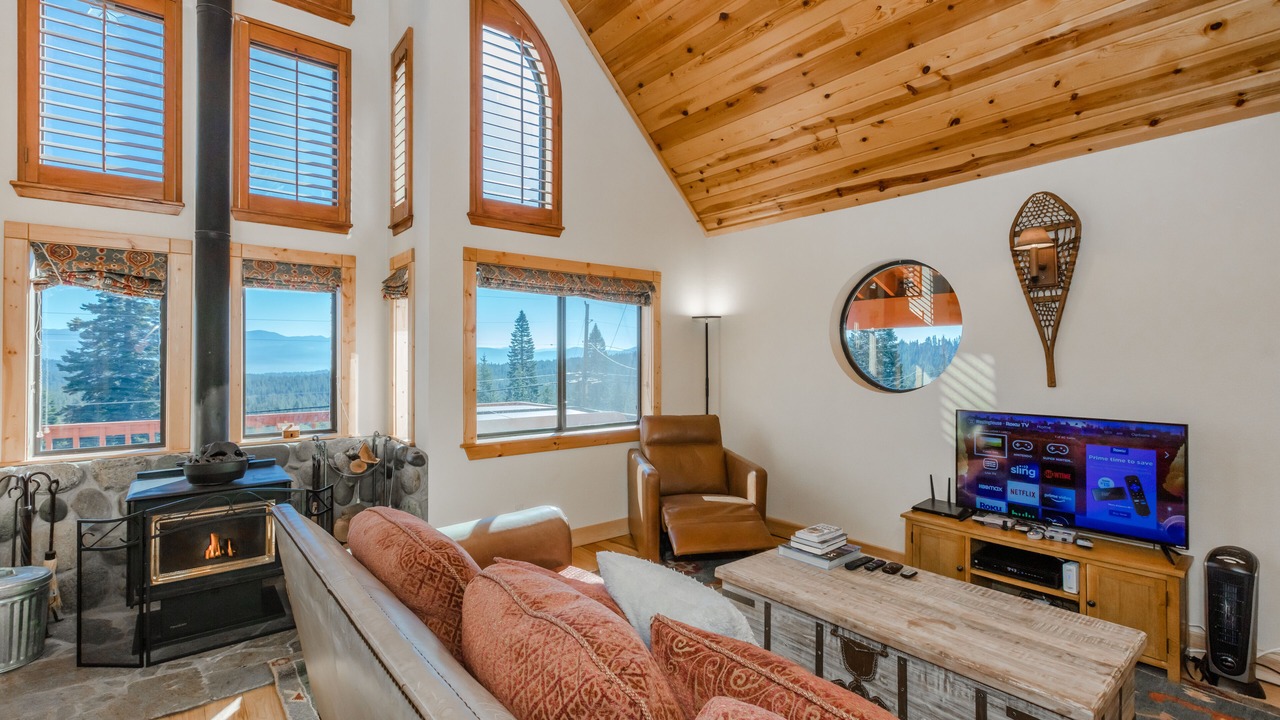 Photo of Livingroom in Truckee