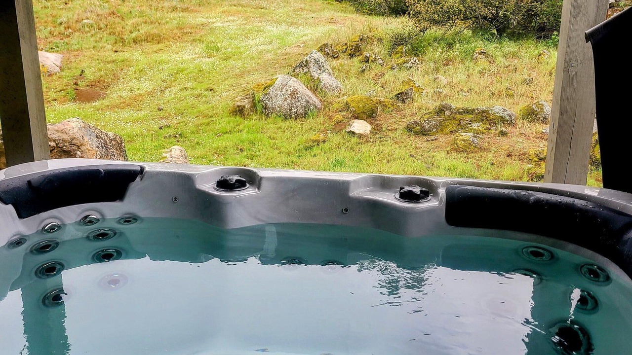 Photo of Outdoor in Yosemite Lakes
