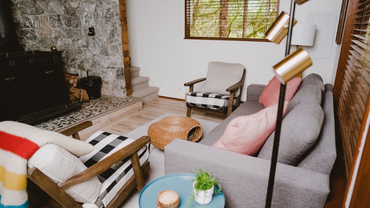 Photo of Livingroom in Glacier