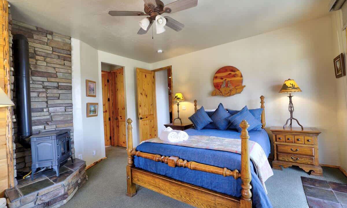 Photo of Bedroom in Castle Glen Estates