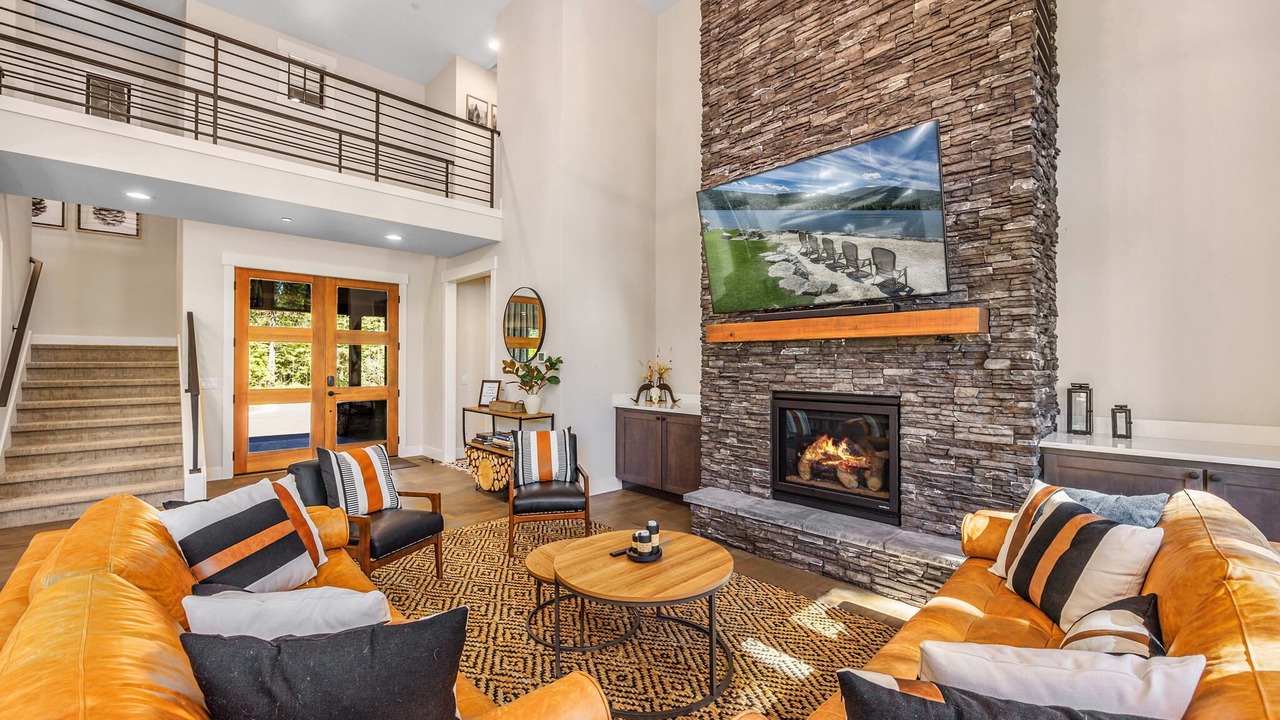 Photo of Livingroom in Roslyn