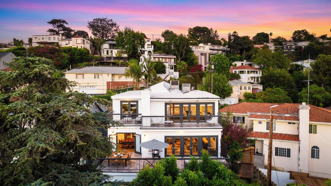 Photo of Others in Los Feliz