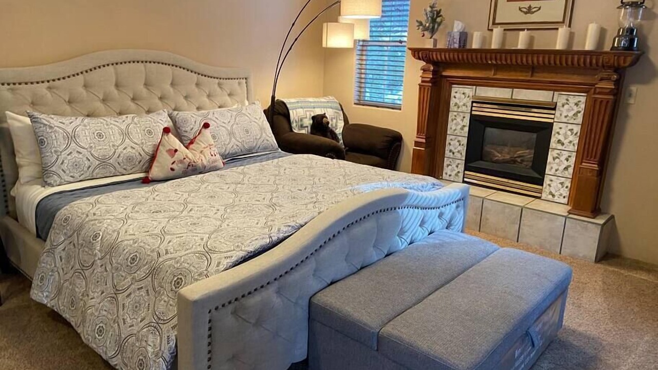 Photo of Bedroom in Yosemite West