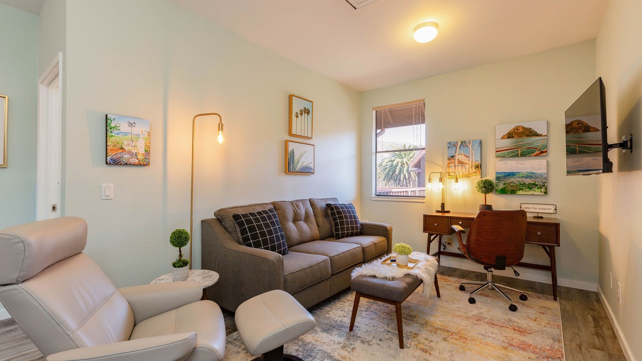 Photo of Livingroom in Old Town Historic District