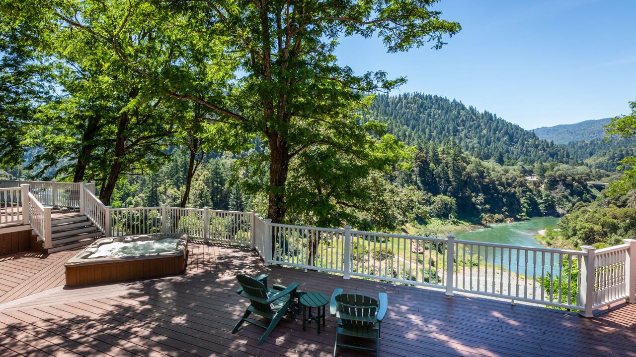 Photo of Patio Balcony in Salyer
