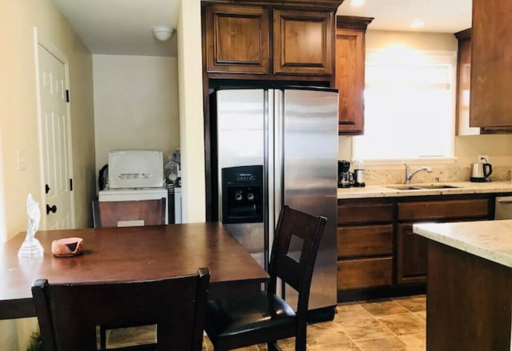 Photo of Kitchen in Warner Center