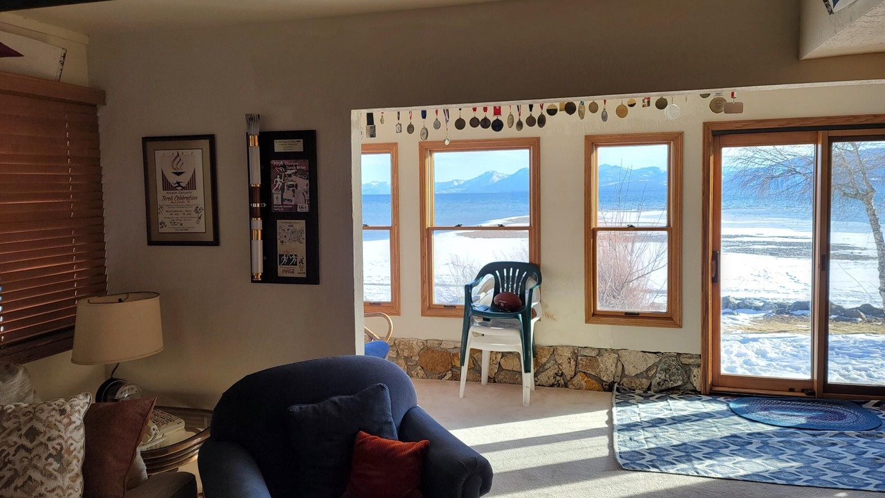 Photo of Livingroom in Lake Forest