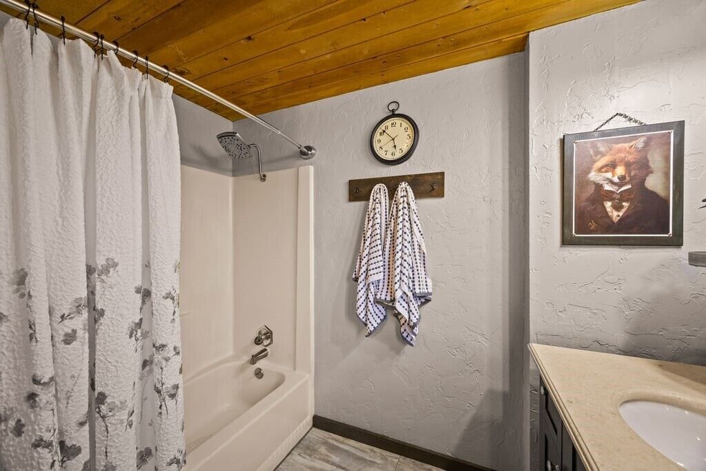 Photo of Bathroom in Crestline