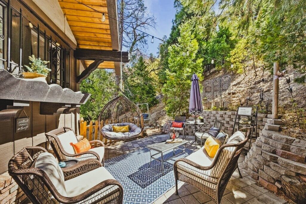 Photo of Patio Balcony in Crestline