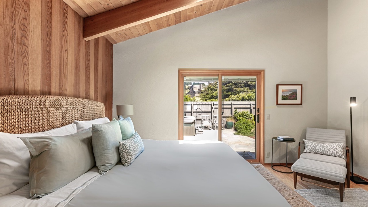 Photo of Bedroom in Sea Ranch