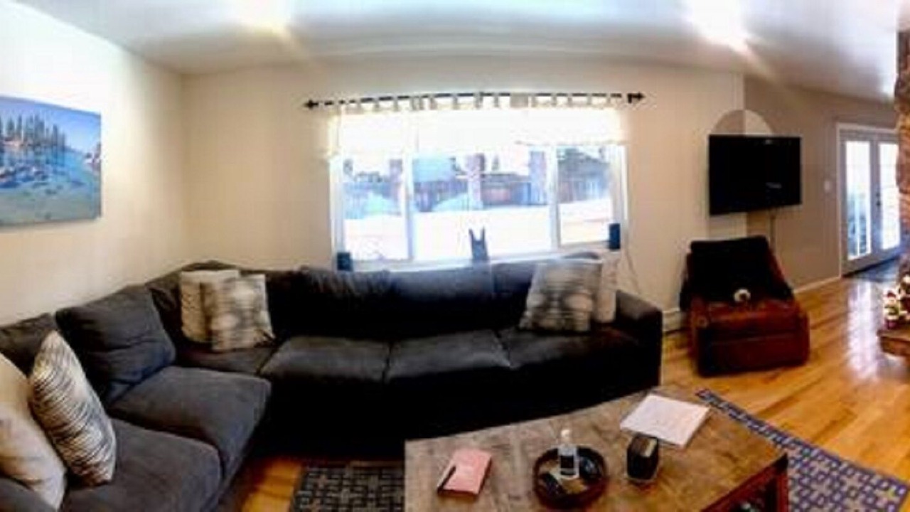 Photo of Livingroom in Lower Kingsbury