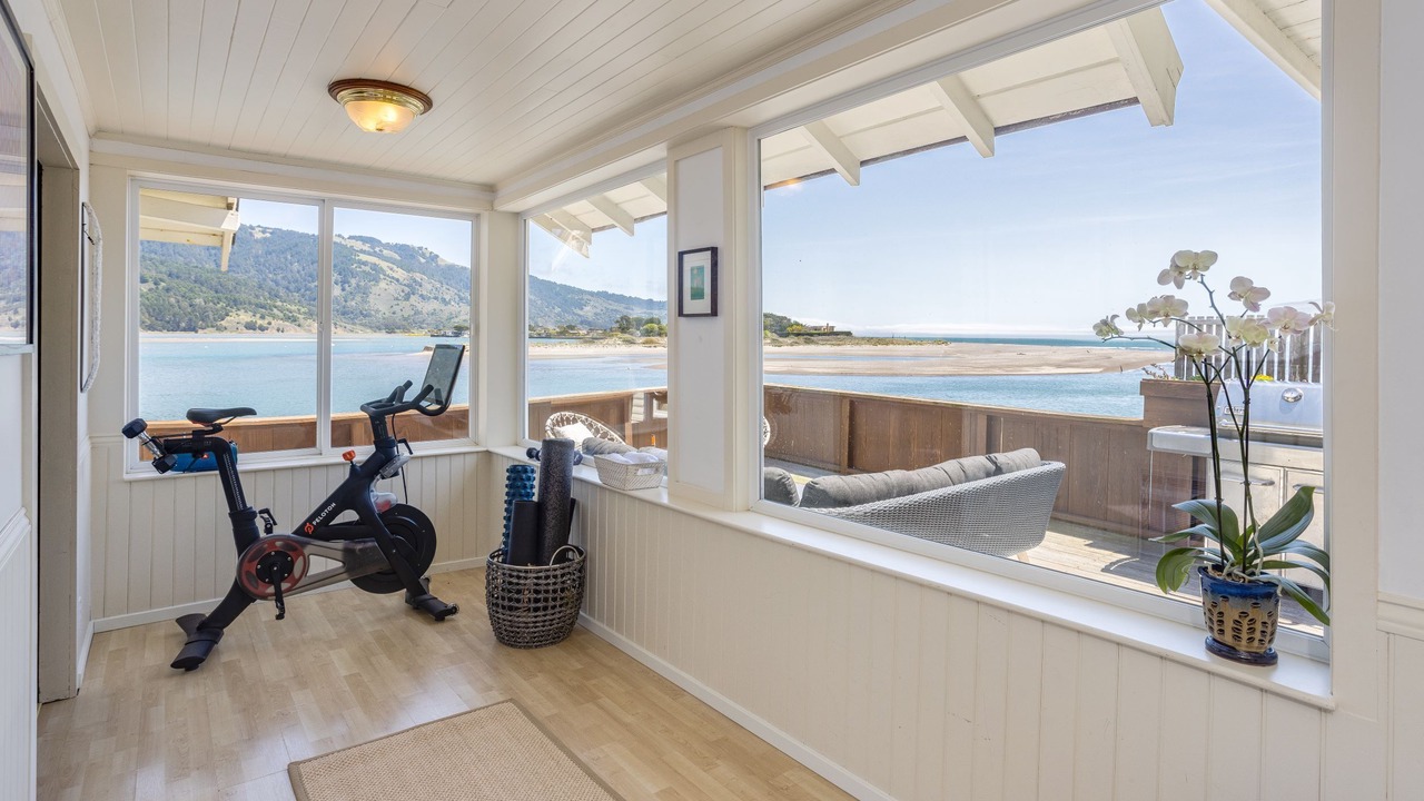 Photo of Others in Bolinas