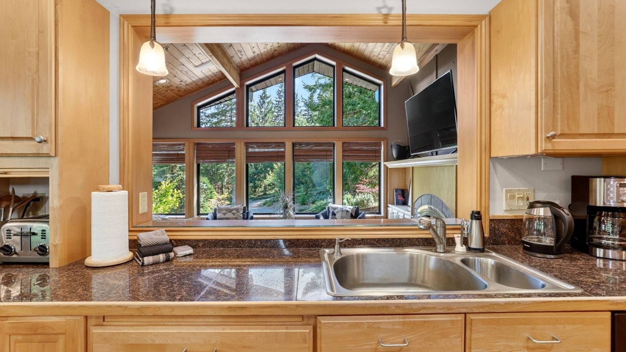 Photo of Kitchen in Rhododendron