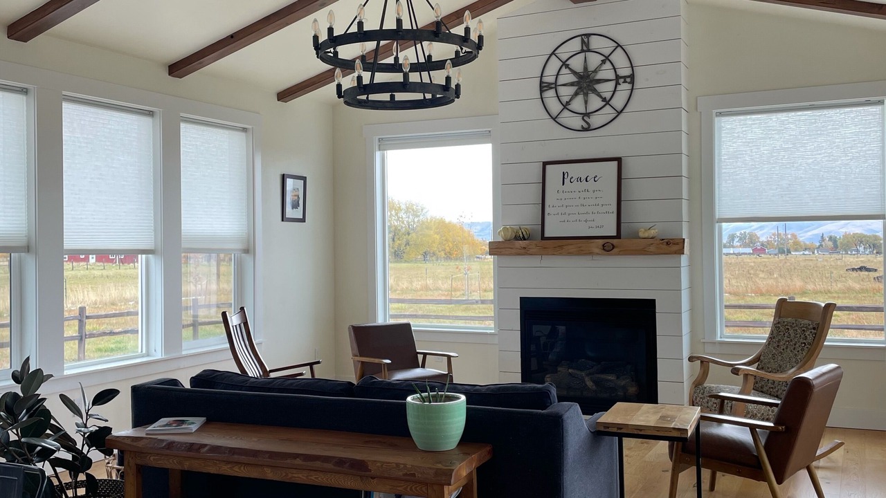 Photo of Livingroom in Ellensburg