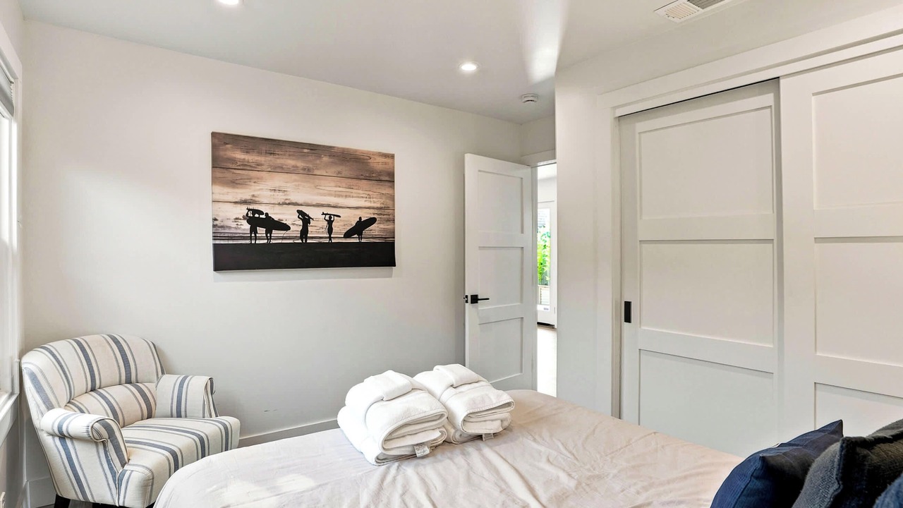 Photo of Bedroom in Opal Cliffs