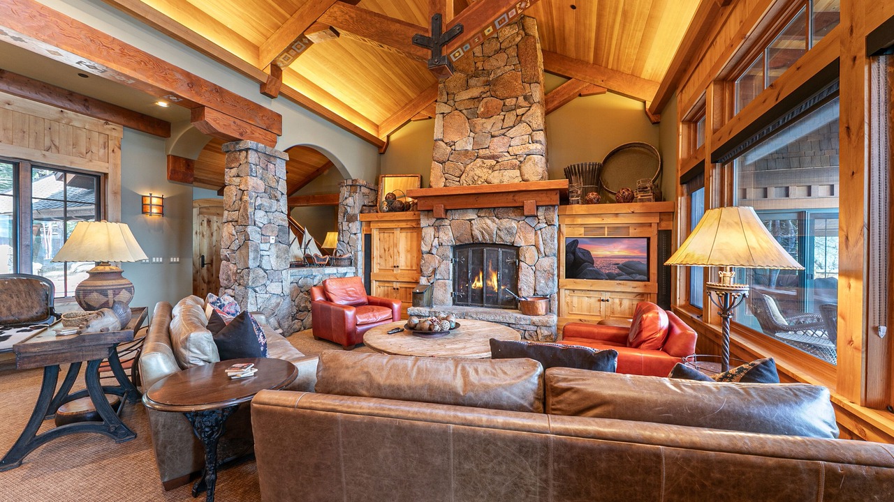 Photo of Livingroom in Carnelian Bay