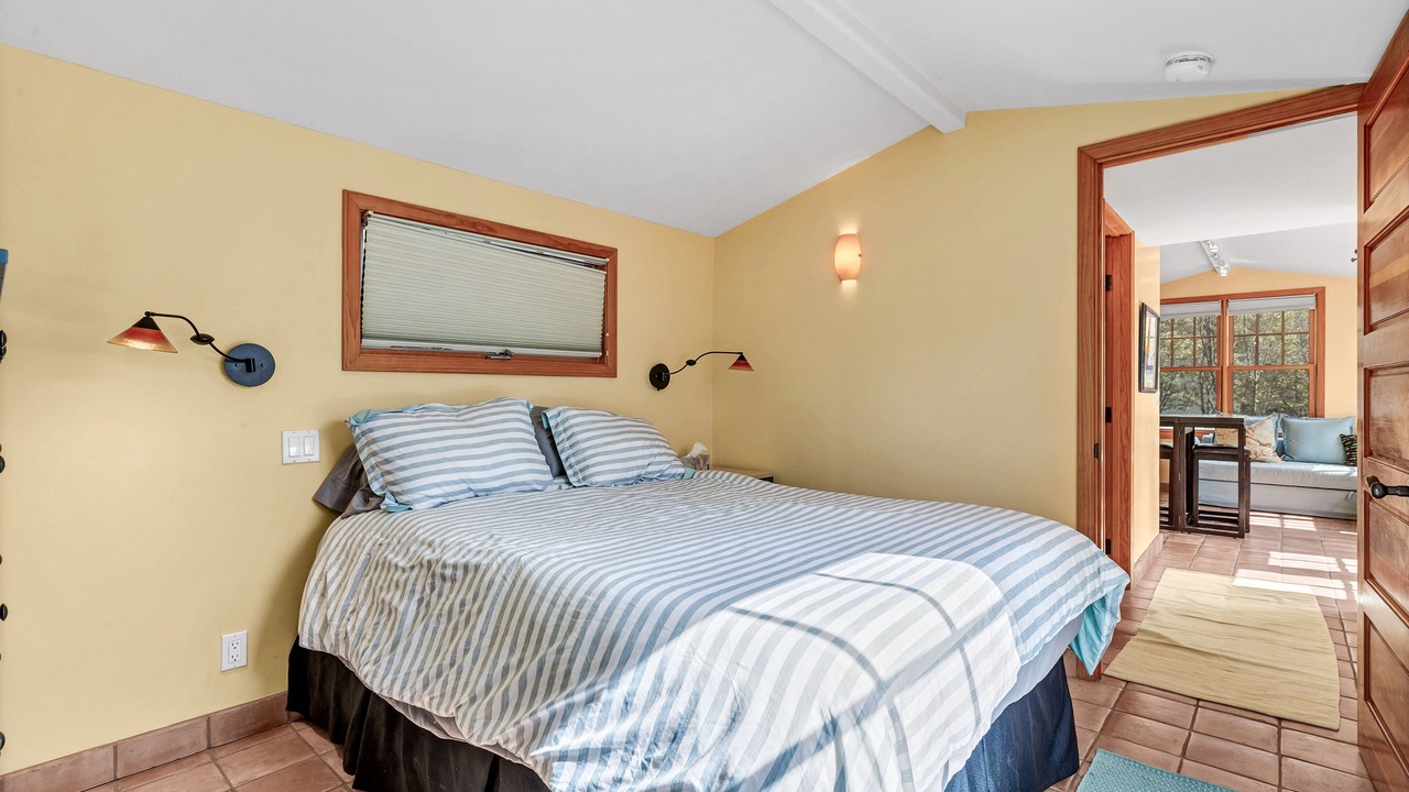 Photo of Bedroom in Stinson Beach