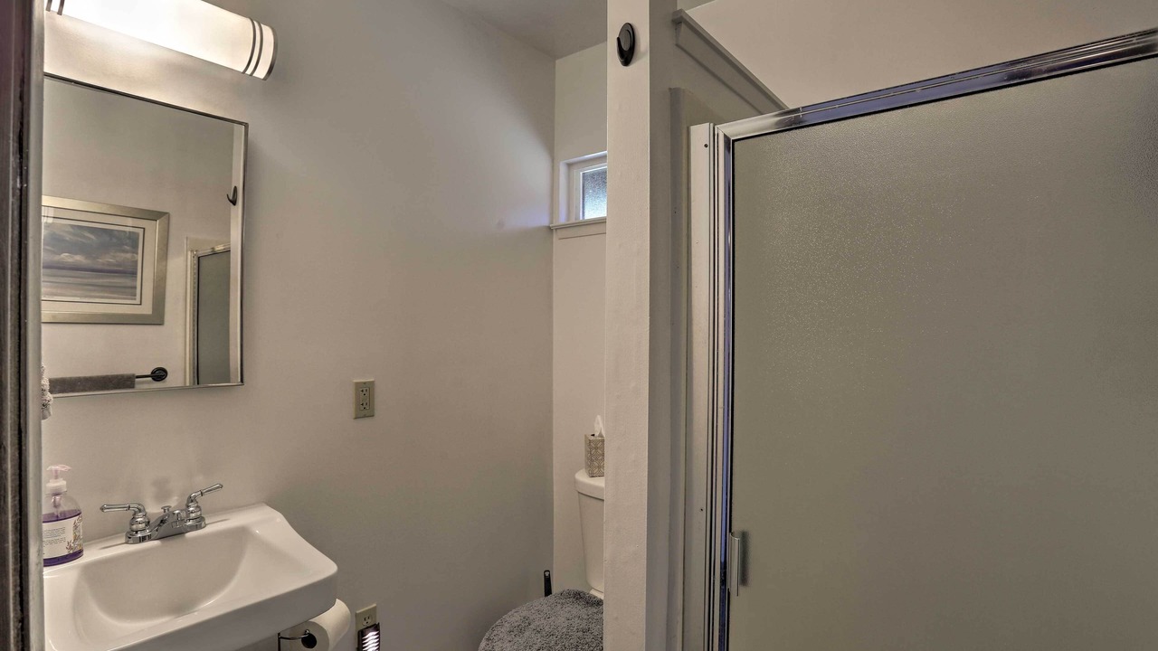 Photo of Bathroom in Cascade