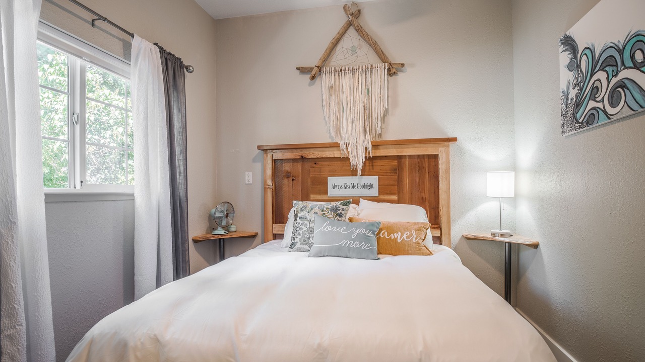 Photo of Bedroom in Murphys