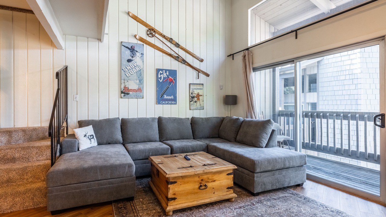 Photo of Livingroom in Mammoth Lakes