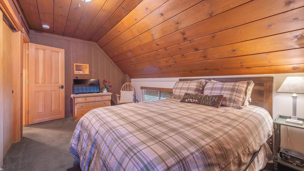 Photo of Bedroom in Ridgewood