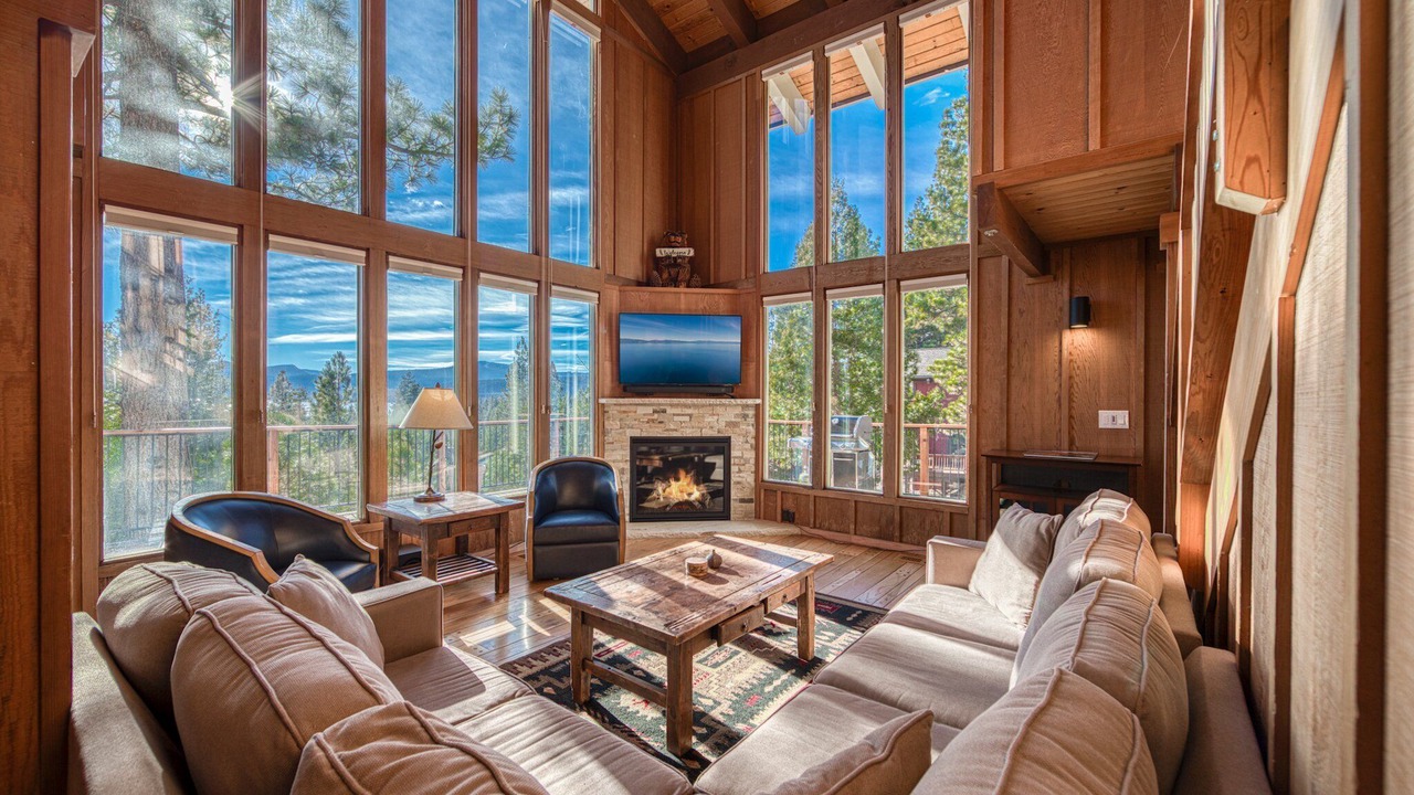 Photo of Livingroom in Lake Forest