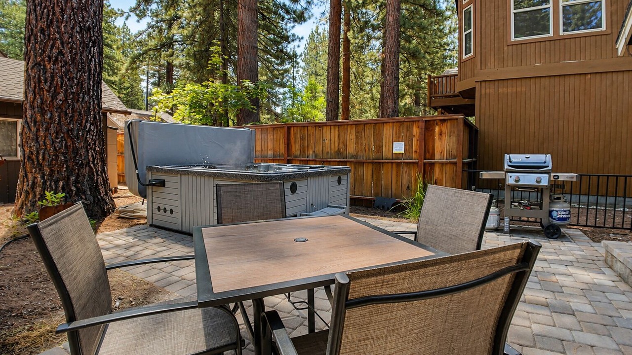 Photo of Outdoor in Bijou Pines